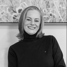 Annie King | Professionals Orange | Real Estate Agent in 23 Sale Street