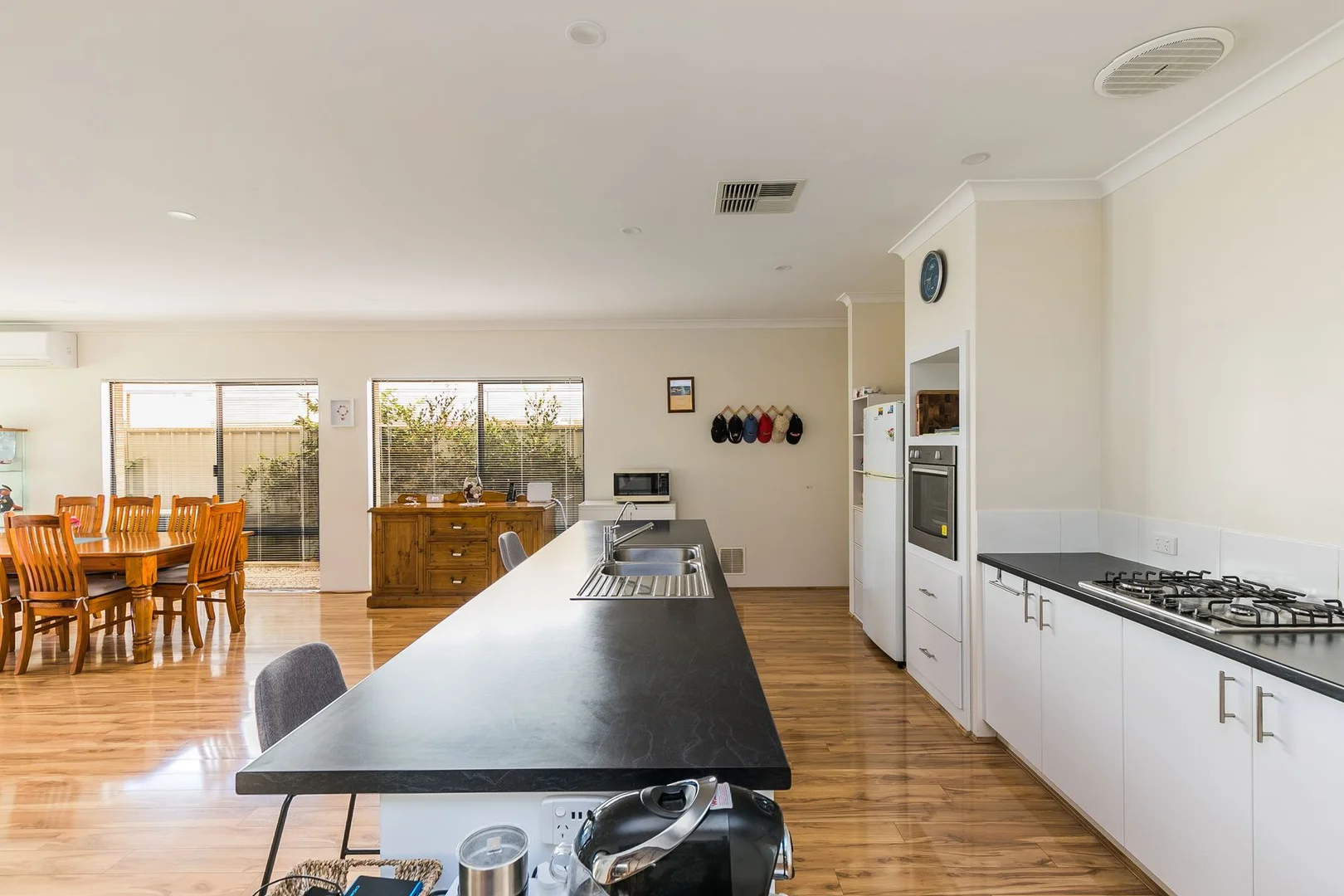 Additional image 3 of 11 LONDON LINK, Aubin Grove WA 6164