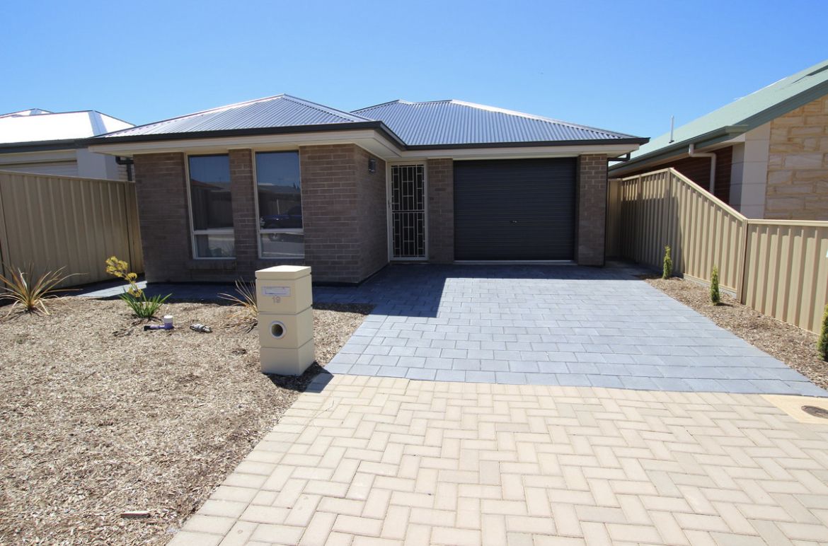 19 Ship Street, Seaford Meadows SA 5169, Image 0