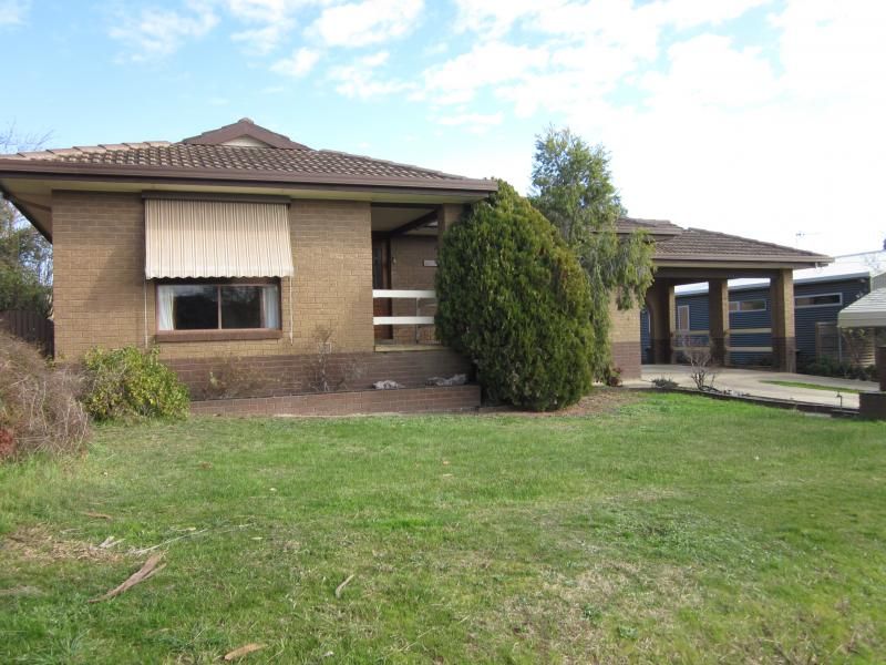 11 Richards Road, Castlemaine VIC 3450