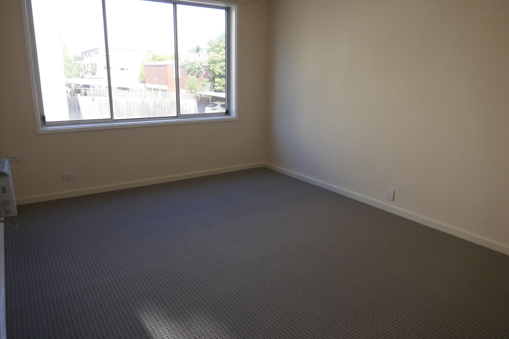 1 bedrooms Apartment / Unit / Flat in 8/77 Alma Road ST KILDA VIC, 3182