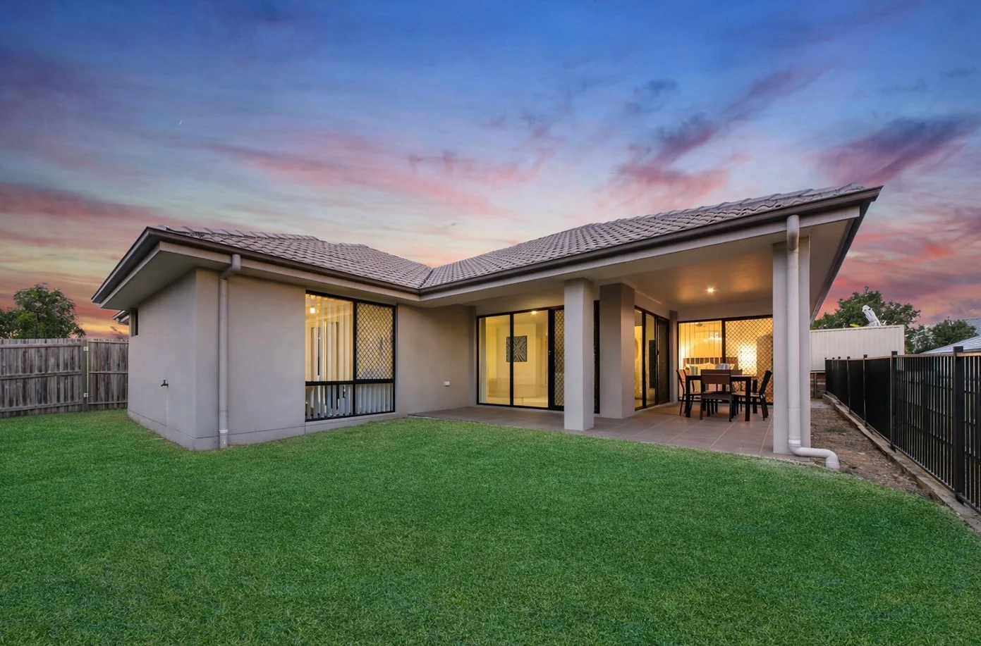 67 Park Edge Drive, Springfield Lakes QLD 4300