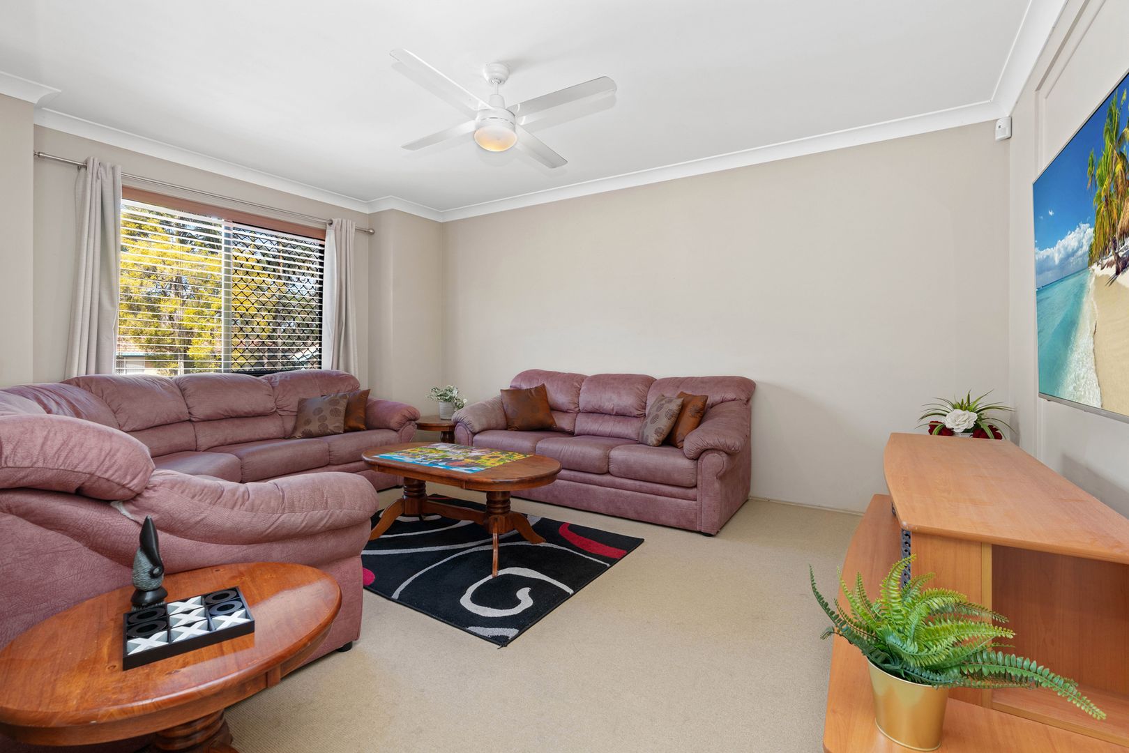 17 O'Connor Crescent, Mansfield QLD 4122, Image 2