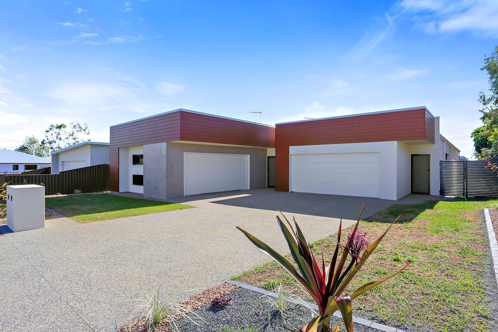 Unit 2/4 Keiran Place, Bundaberg East QLD 4670, Image 0