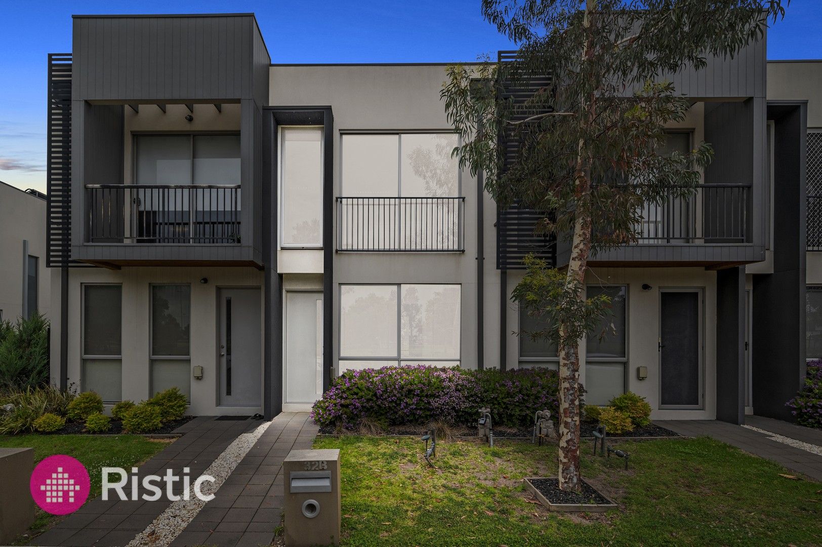 32B Middleton Drive, Point Cook VIC 3030, Image 0