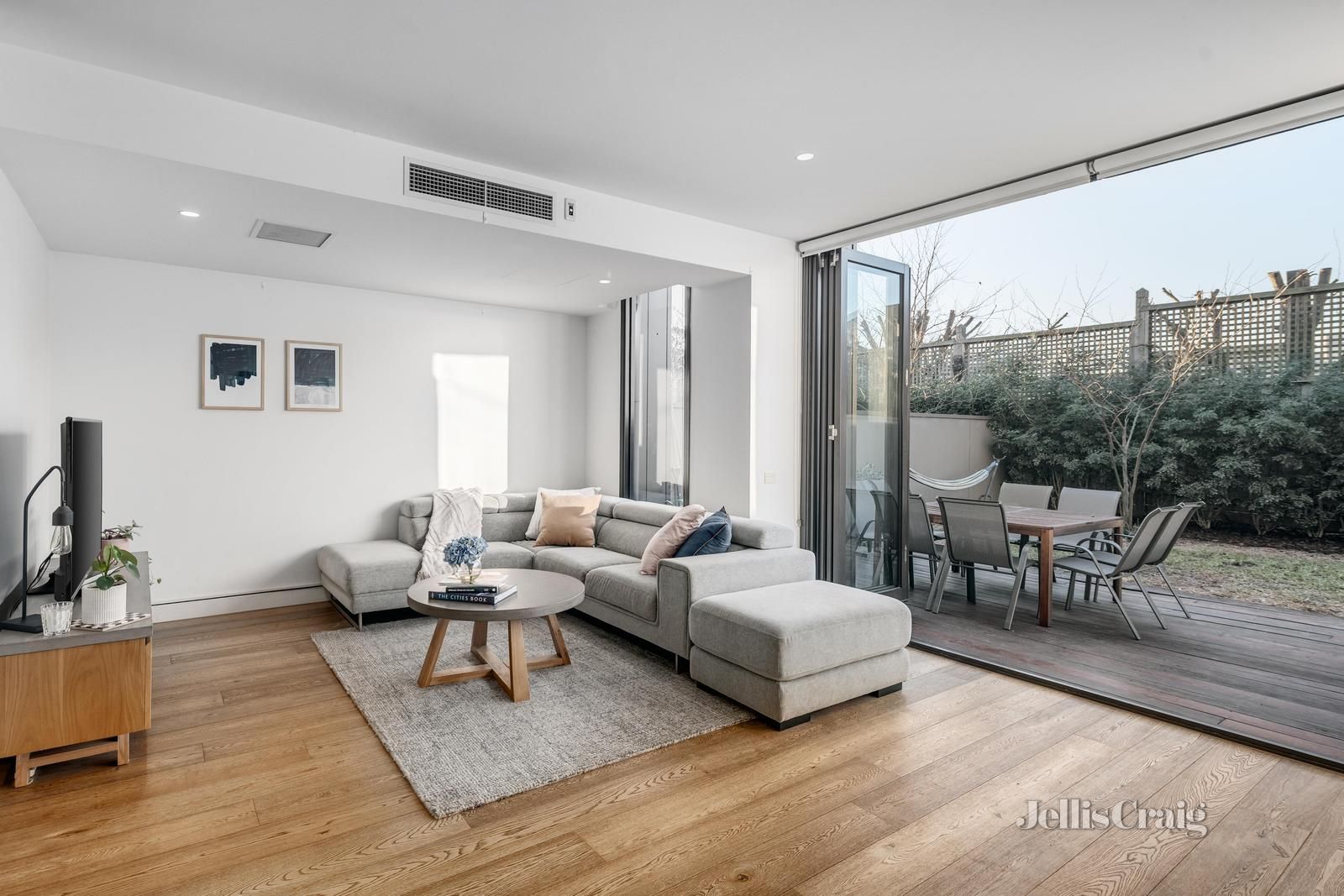 Sold 5 Pin Oak Court Canterbury VIC 3126 on 27 Nov 2023 2018709369