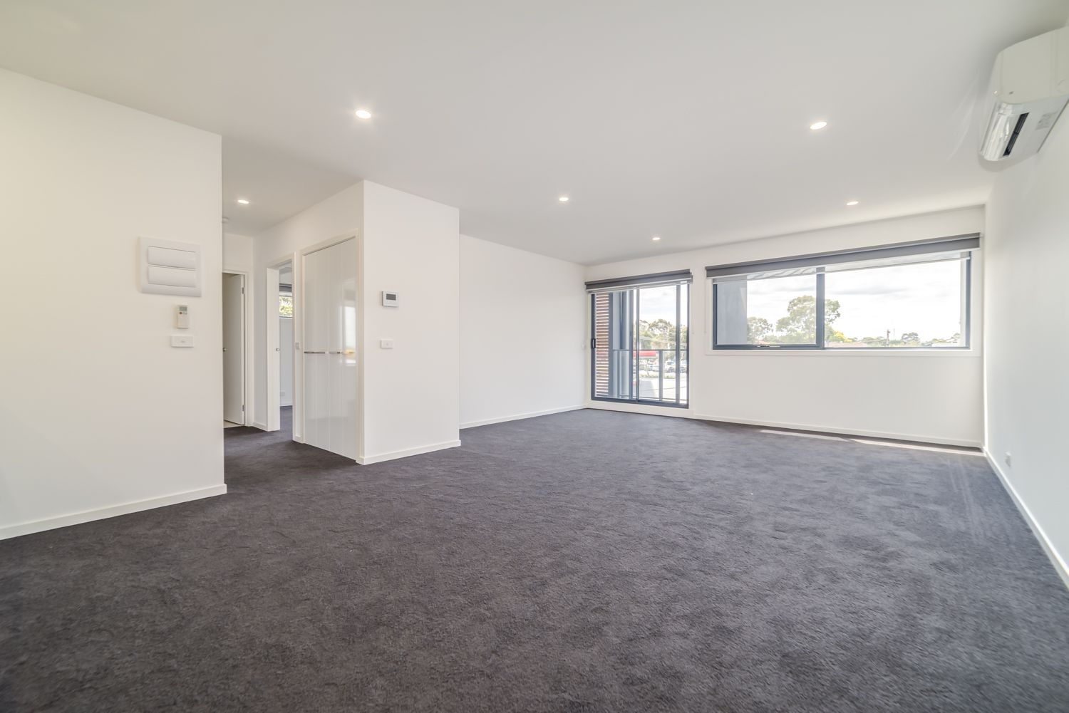 212/416420 Ferntree Gully Road, Notting Hill VIC 3168 Apartment For
