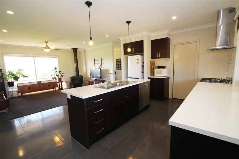 375 Grassmere Road, Grassmere VIC 3281, Image 1