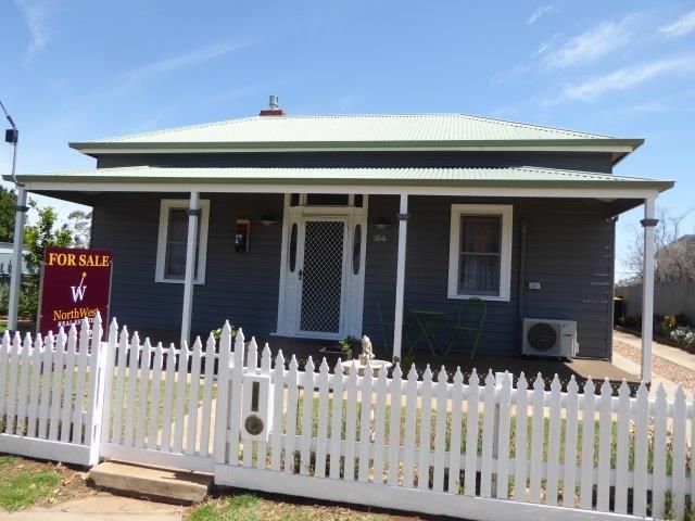 164 Woods Street, Donald VIC 3480