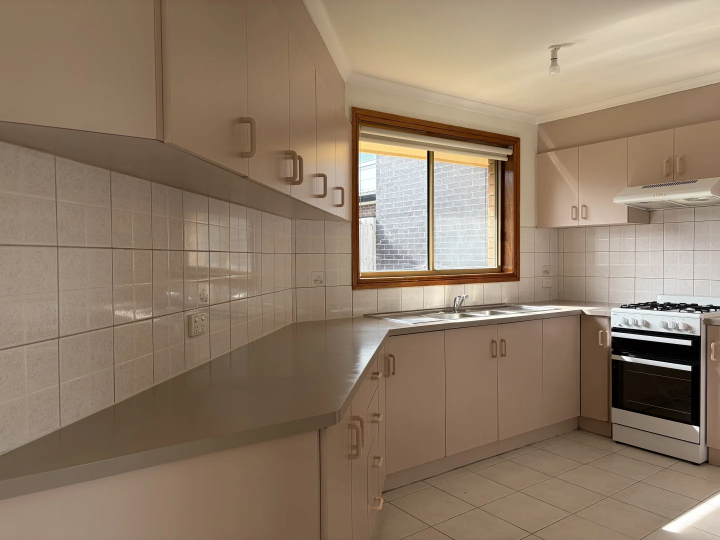 Additional image 2 of 2/28 Chappell St, Thomastown VIC 3074