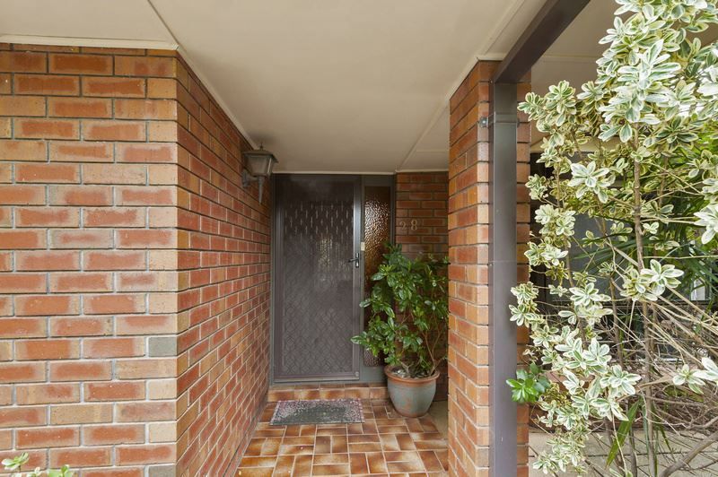 28 Megunya Crescent, Craigmore SA 5114, Image 2