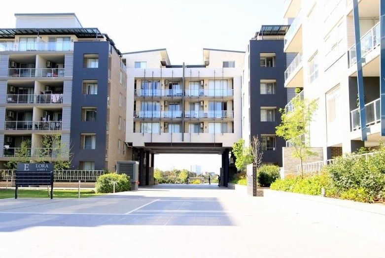 2 bedrooms Apartment / Unit / Flat in E510/81-86 Courallie Ave HOMEBUSH WEST NSW, 2140