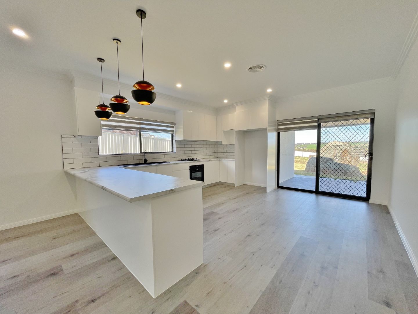 14 Henry Place, Young NSW 2594, Image 1