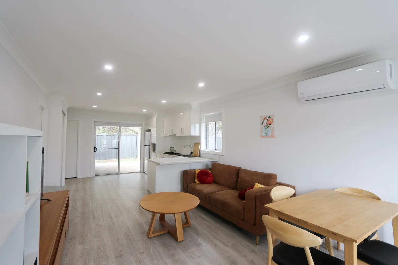 Additional image 2 of 1/34 Lady Mary Drive, West Wyalong NSW 2671