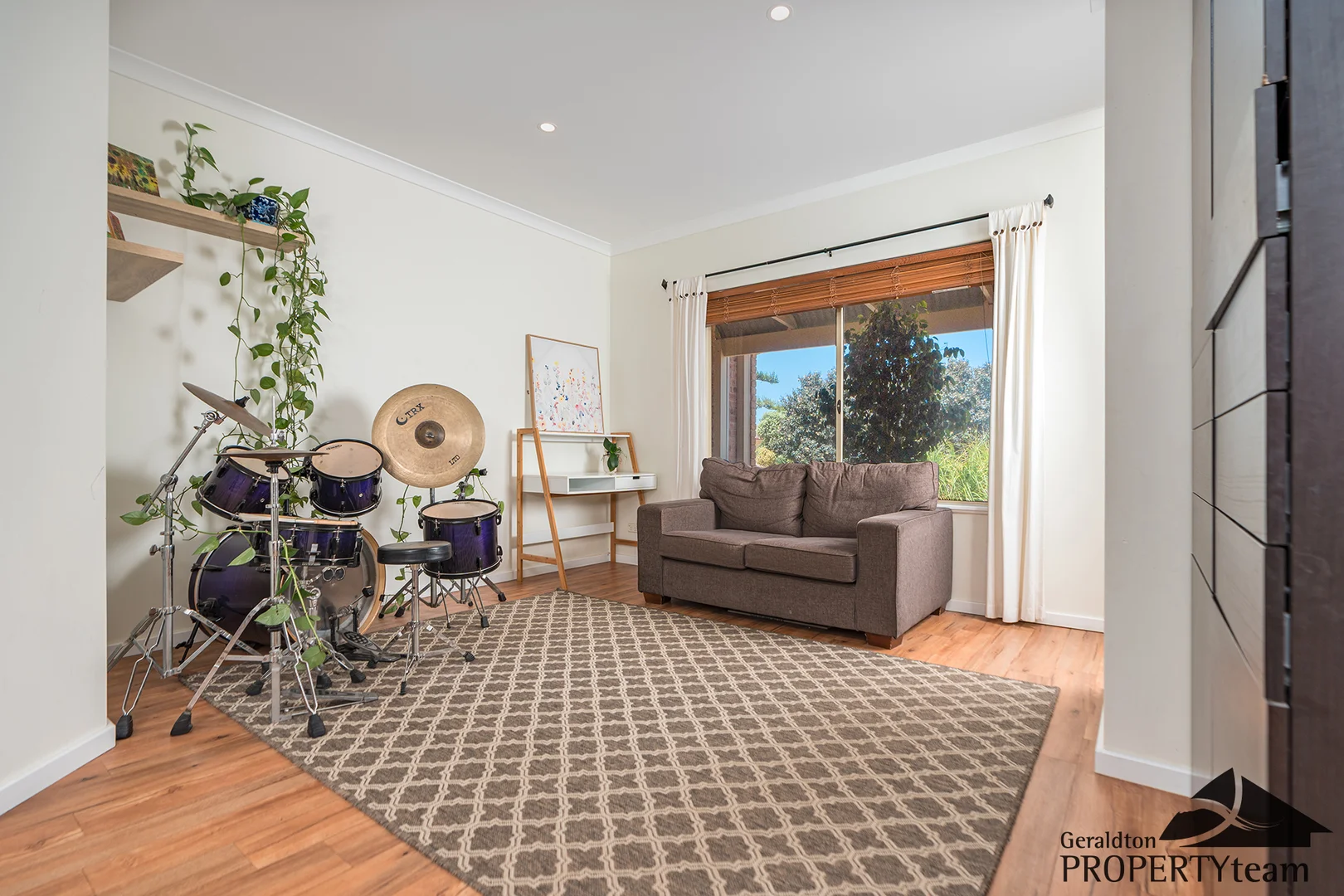 Additional image 13 of 25 Waterfront Circle, Drummond Cove WA 6532