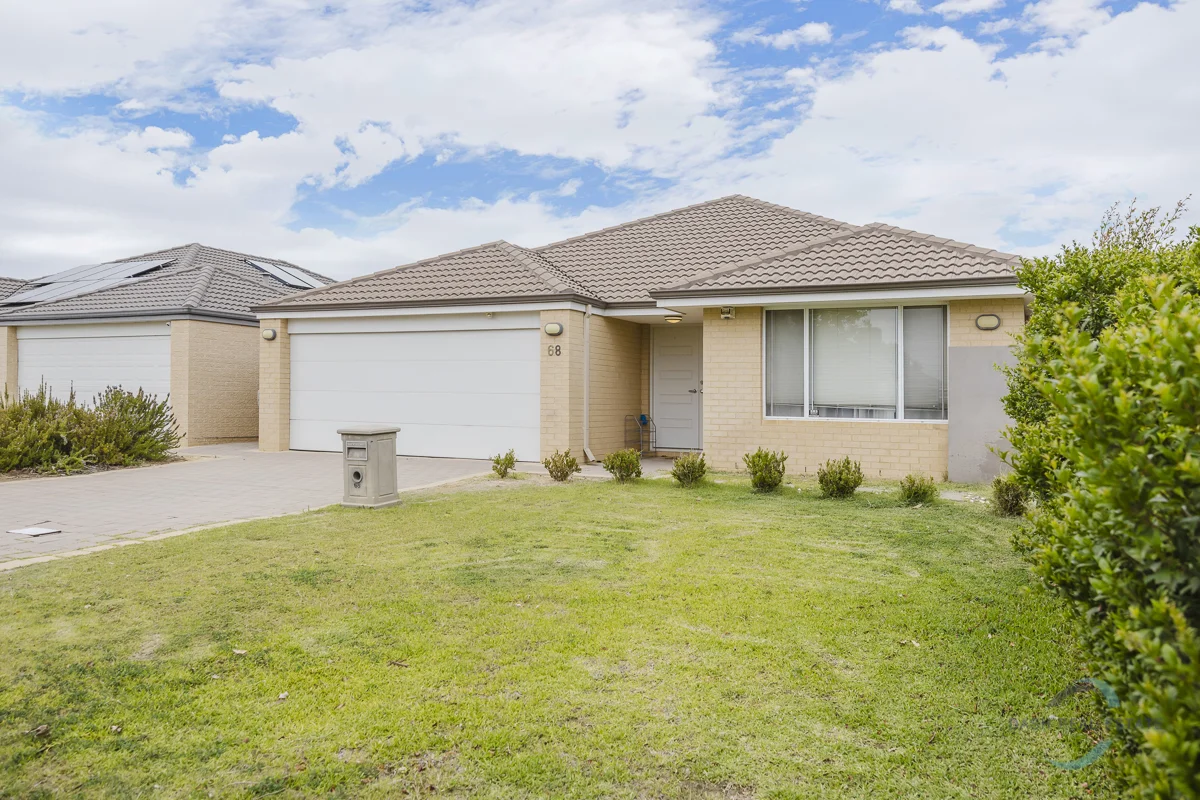 68 Leschenault Loop, Banksia Grove WA 6031