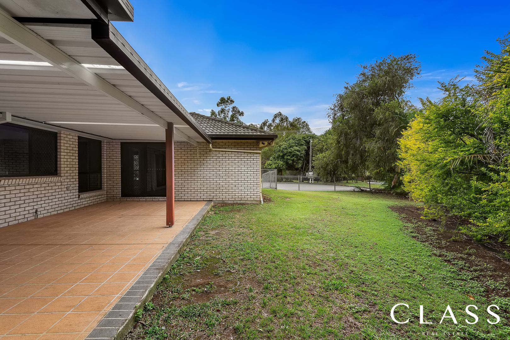 32 Victor Street, Birkdale QLD 4159, Image 2