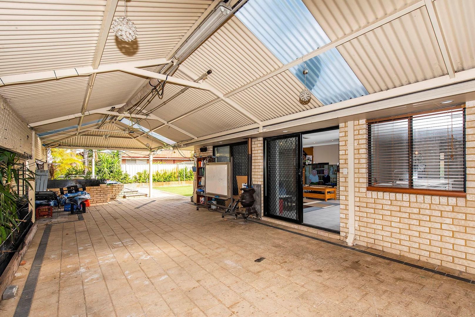 102 Campbell Road, Canning Vale WA 6155, Image 2