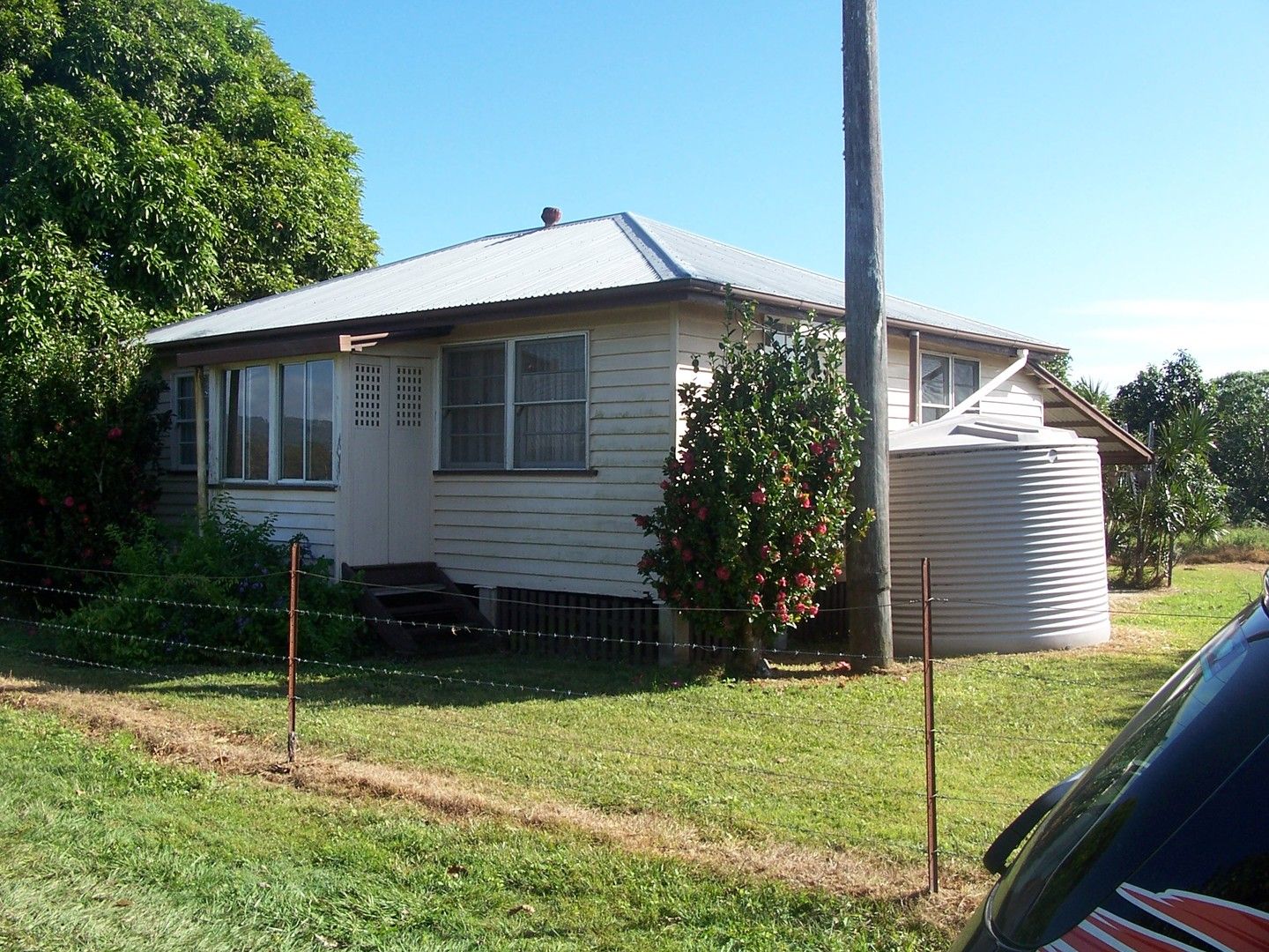 2 bedrooms House in 455 Bellmere road BELLMERE QLD, 4510