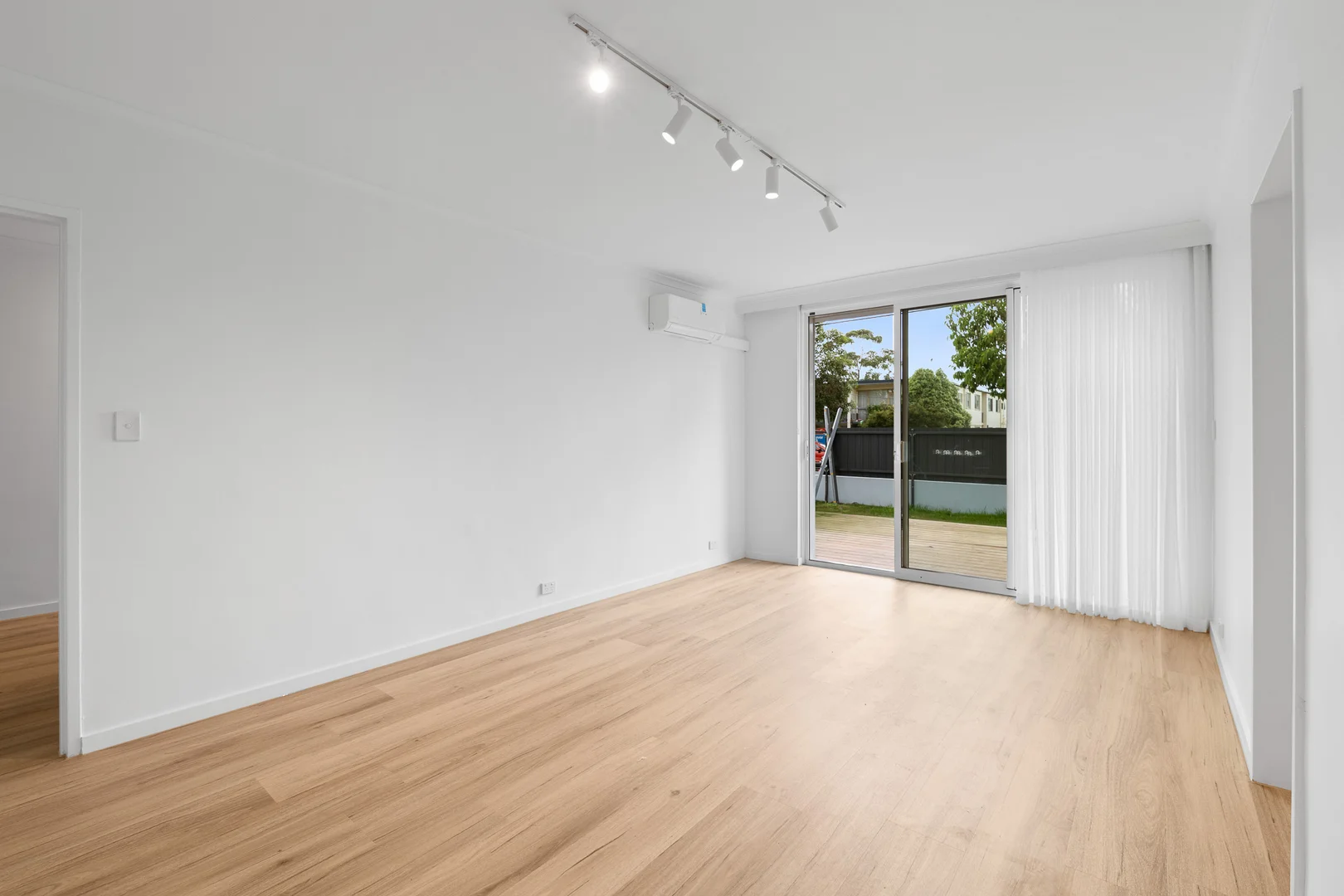 Additional image 4 of 2/299 Grange Road, Ormond VIC 3204