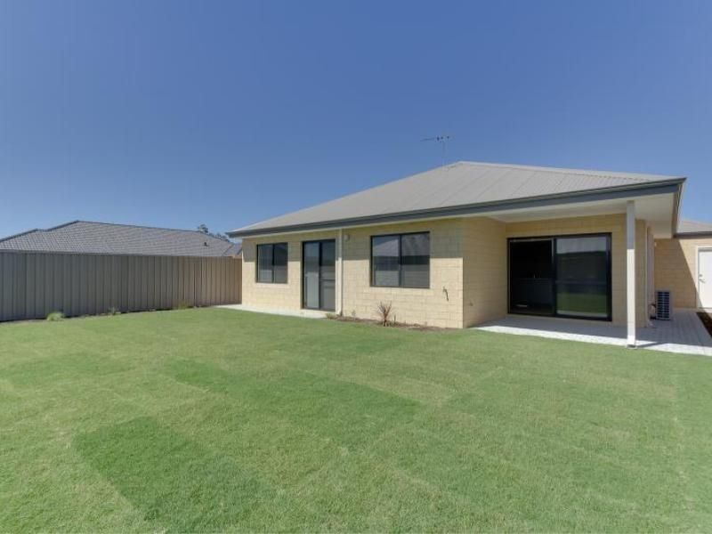 5 Laurina Way, Beeliar WA 6164, Image 0