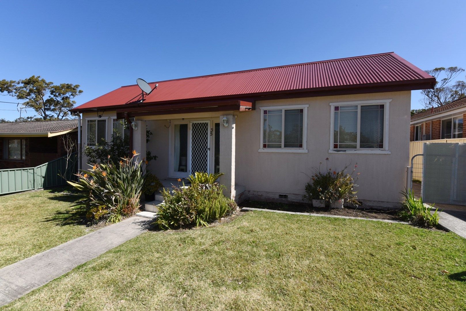 35 Edmund Street, Sanctuary Point NSW 2540, Image 0