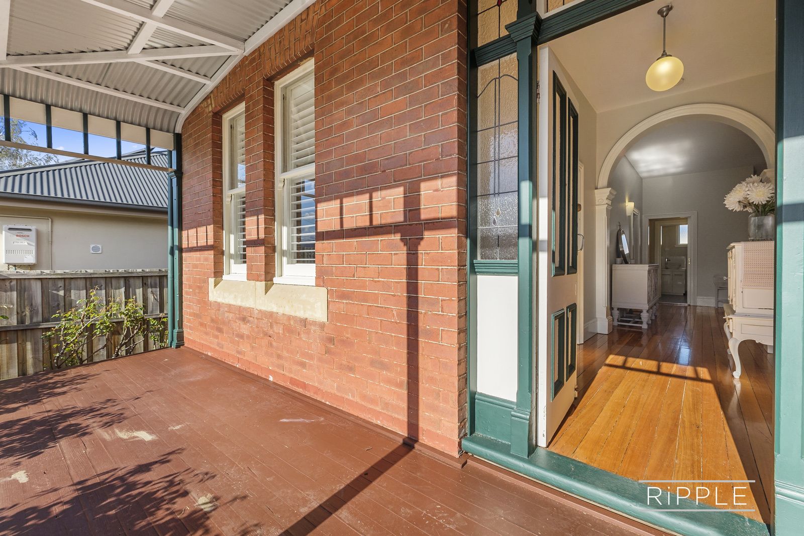 33 Cross Street, New Town TAS 7008, Image 2