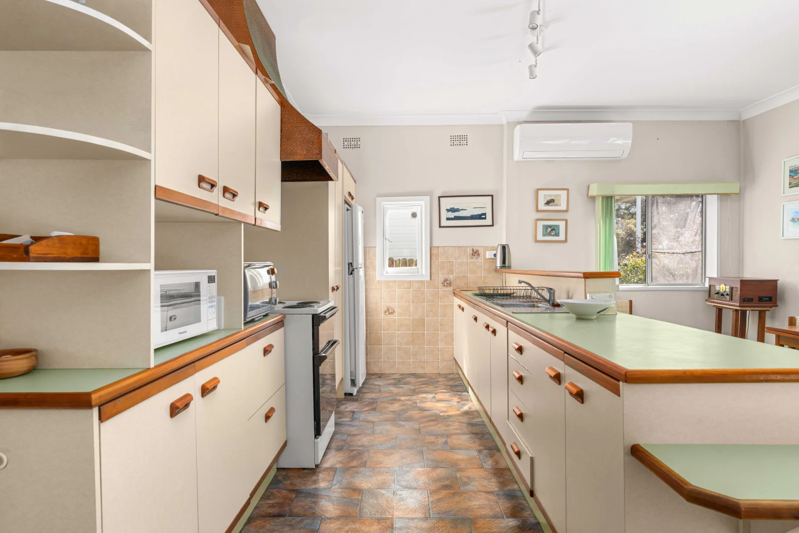 Additional image 10 of 232 Sanctuary Point Road, Sanctuary Point NSW 2540