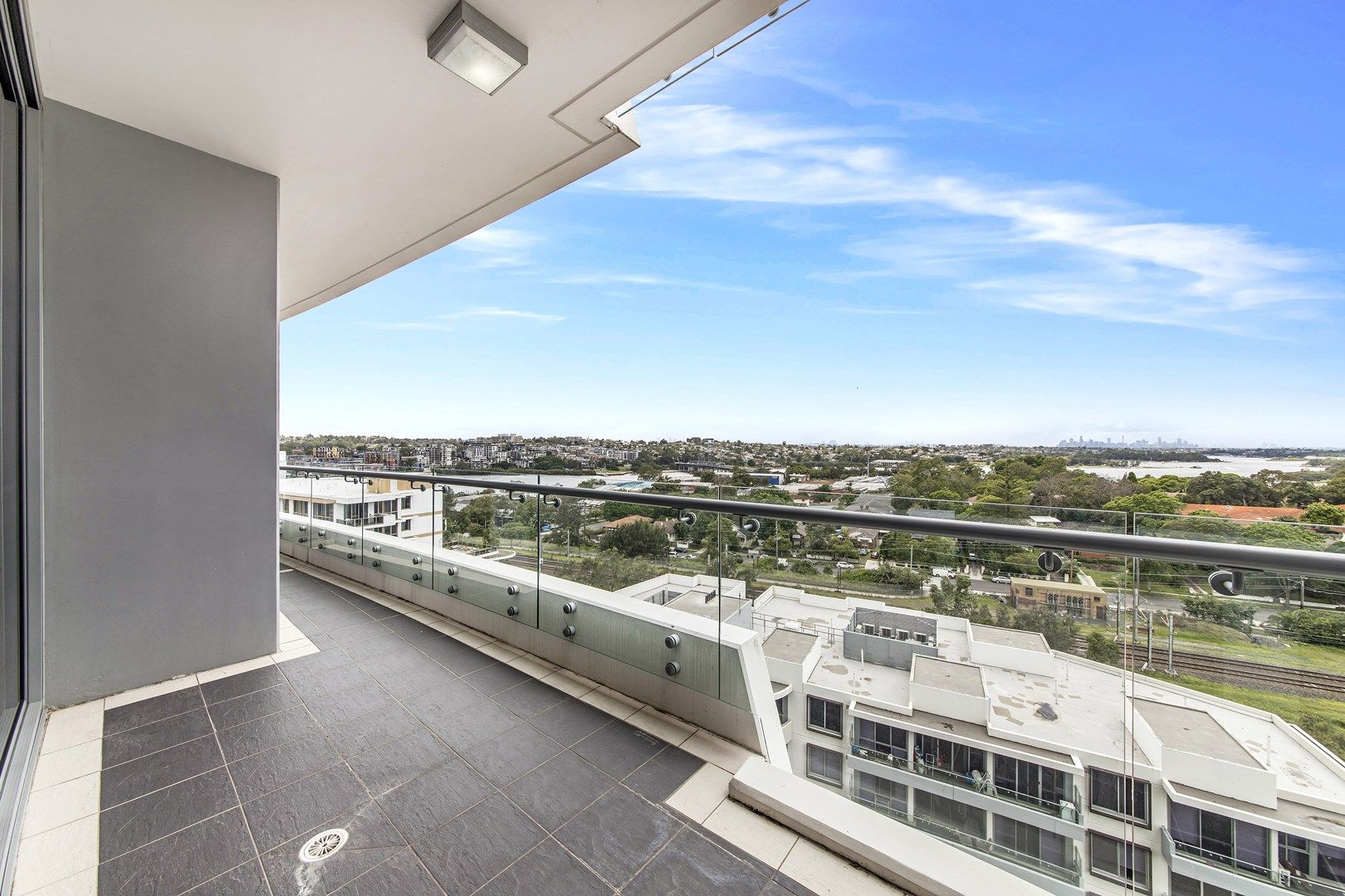 2 bedrooms Apartment / Unit / Flat in 1104/87 Shoreline Drive RHODES NSW, 2138