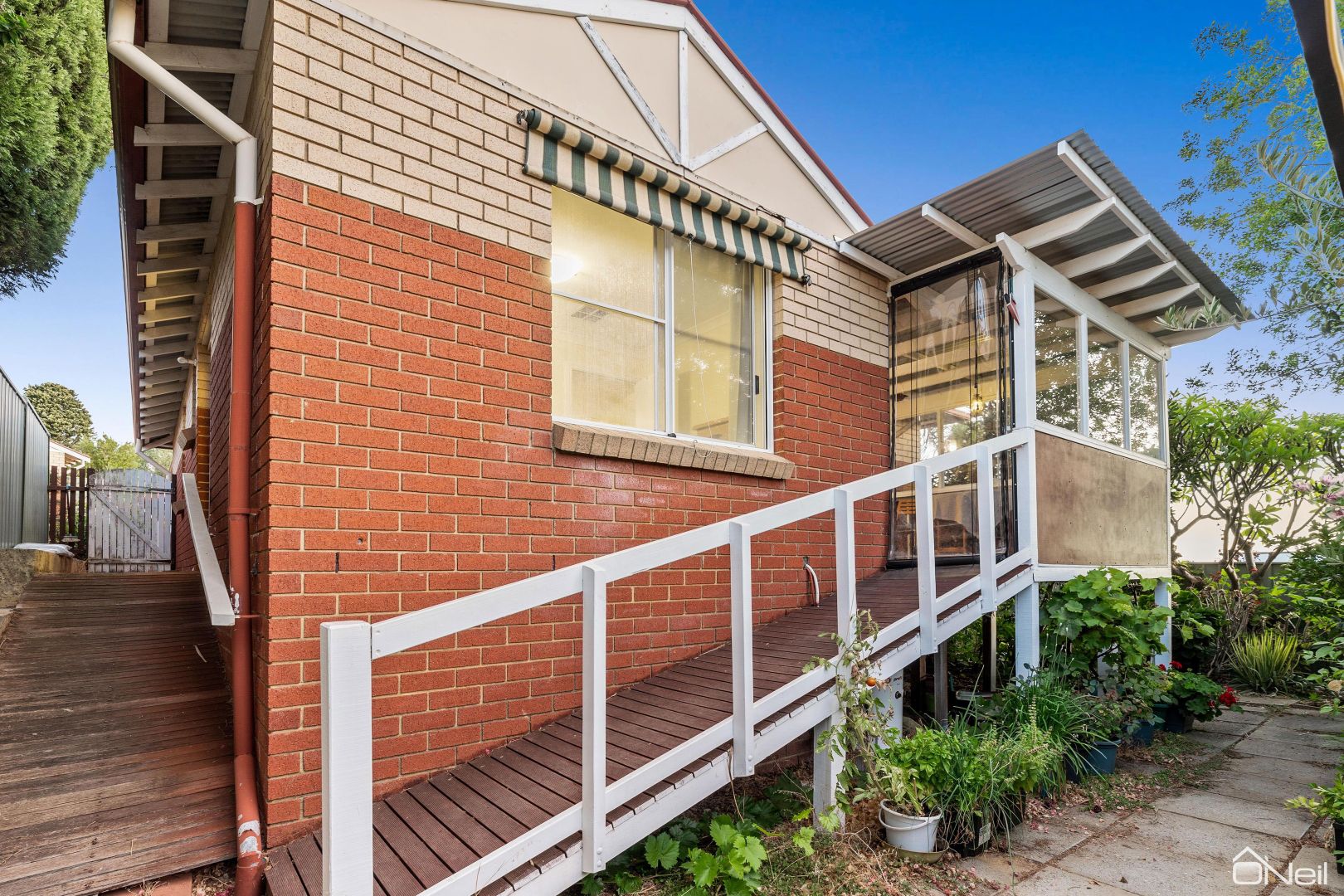 3/16 Thomas Street, Armadale WA 6112, Image 2