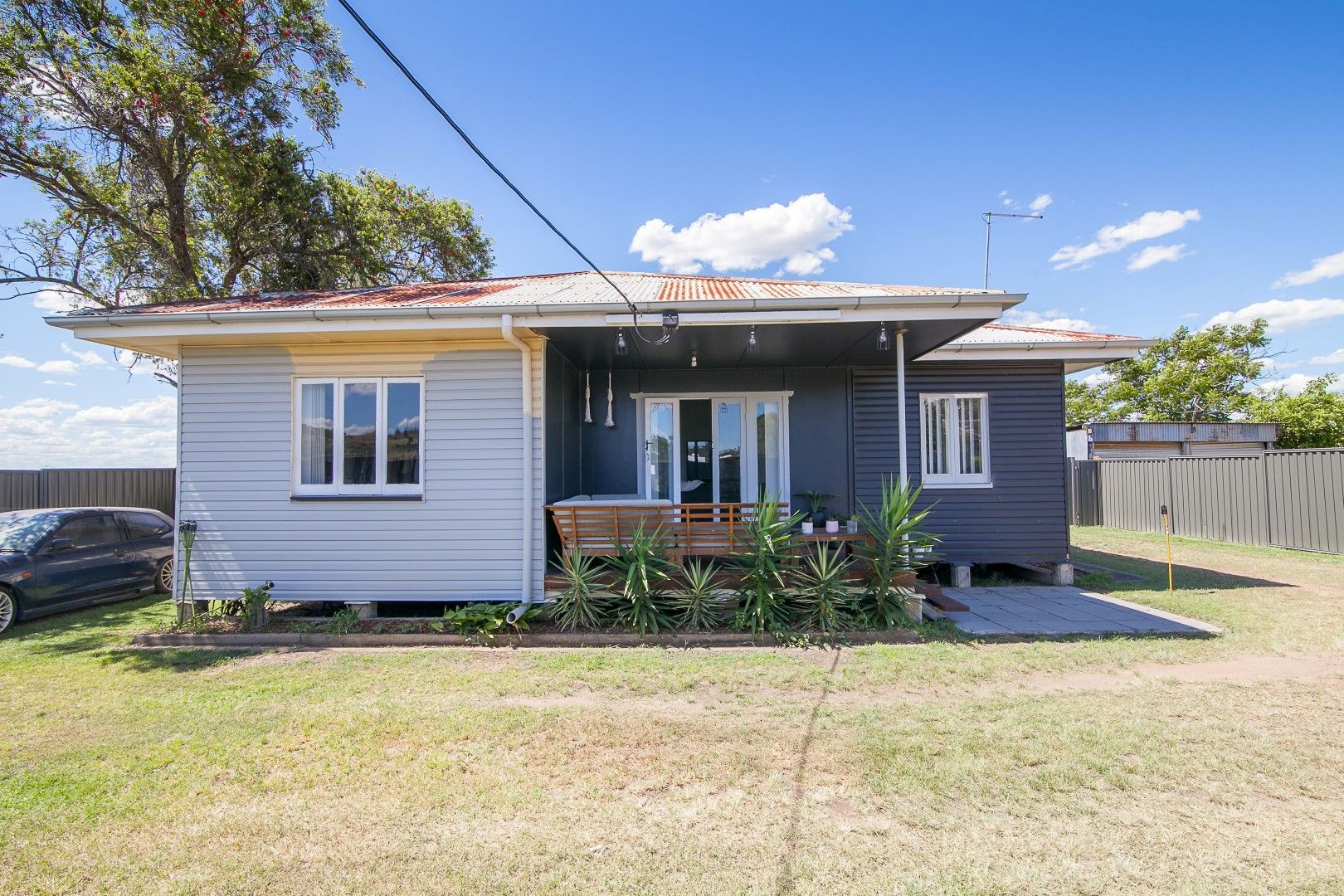89 Prospect Street, Lowood Property History & Address Research Domain