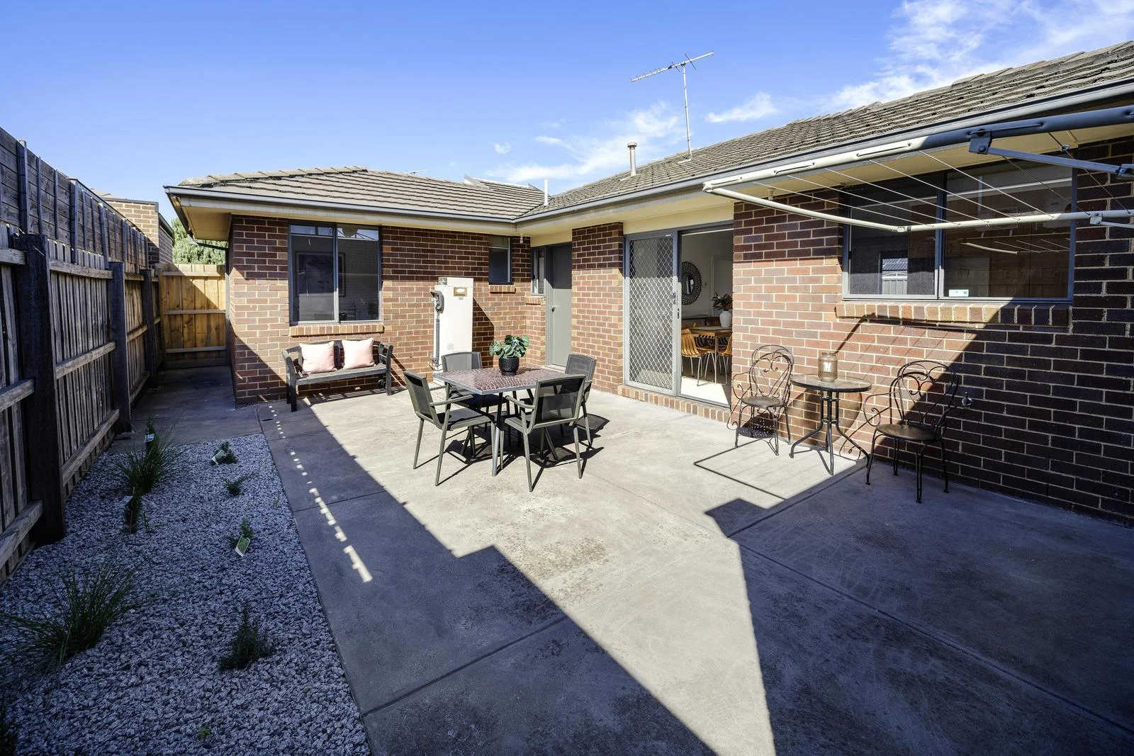 Additional image 11 of 2/40 Dundee Street, Reservoir VIC 3073