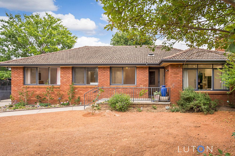 13 Stow Place, Watson ACT 2602, Image 1