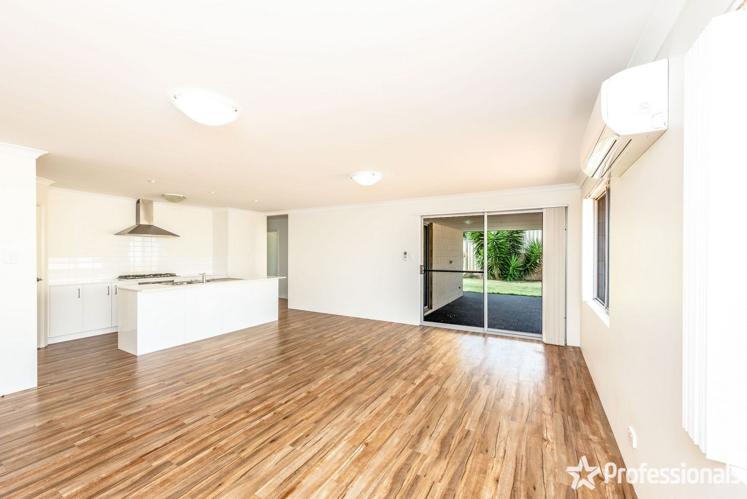 13 Wanderer Concourse, Wandina WA 6530, Image 2