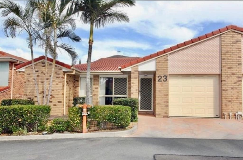 3 bedrooms Townhouse in 23 359 Warrigal Road EIGHT MILE PLAINS QLD, 4113