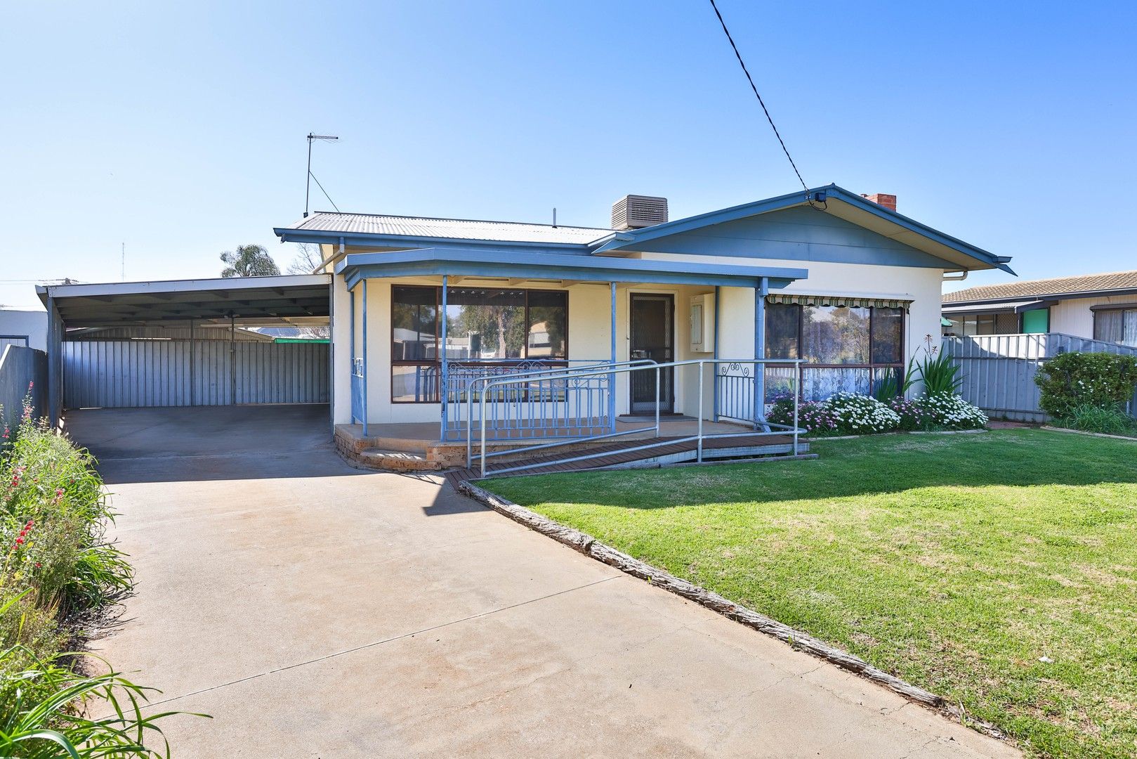 4 Leonard Street, Mildura VIC 3500, Image 0