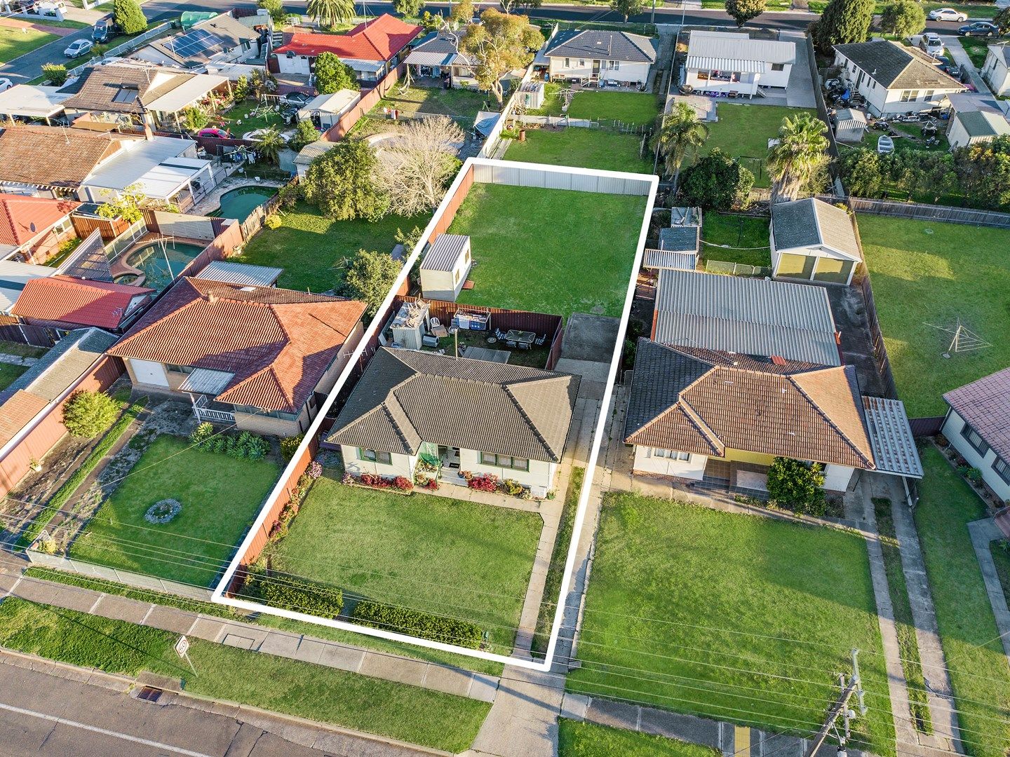 22 Graham Avenue, Casula NSW 2170, Image 0