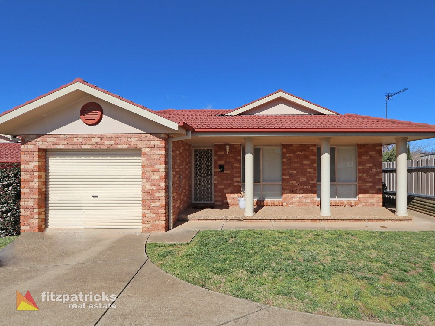 2/22 Lachlan Place, Tatton NSW 2650, Image 0