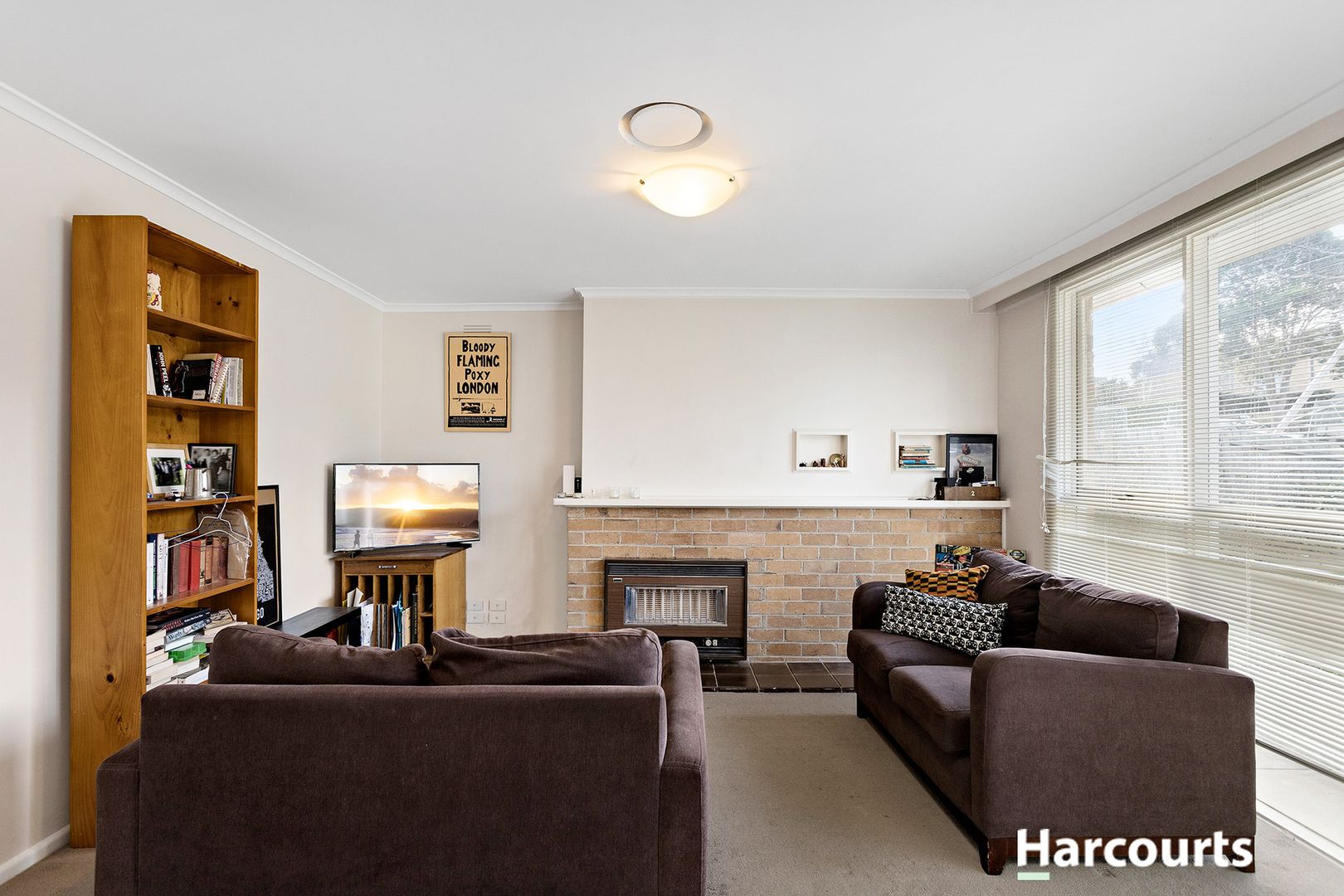 11 Talbot Road, Mount Waverley VIC 3149, Image 2