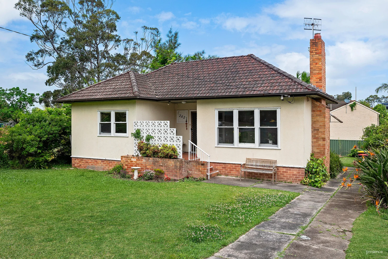 242 Christo Road, Waratah West NSW — StMate