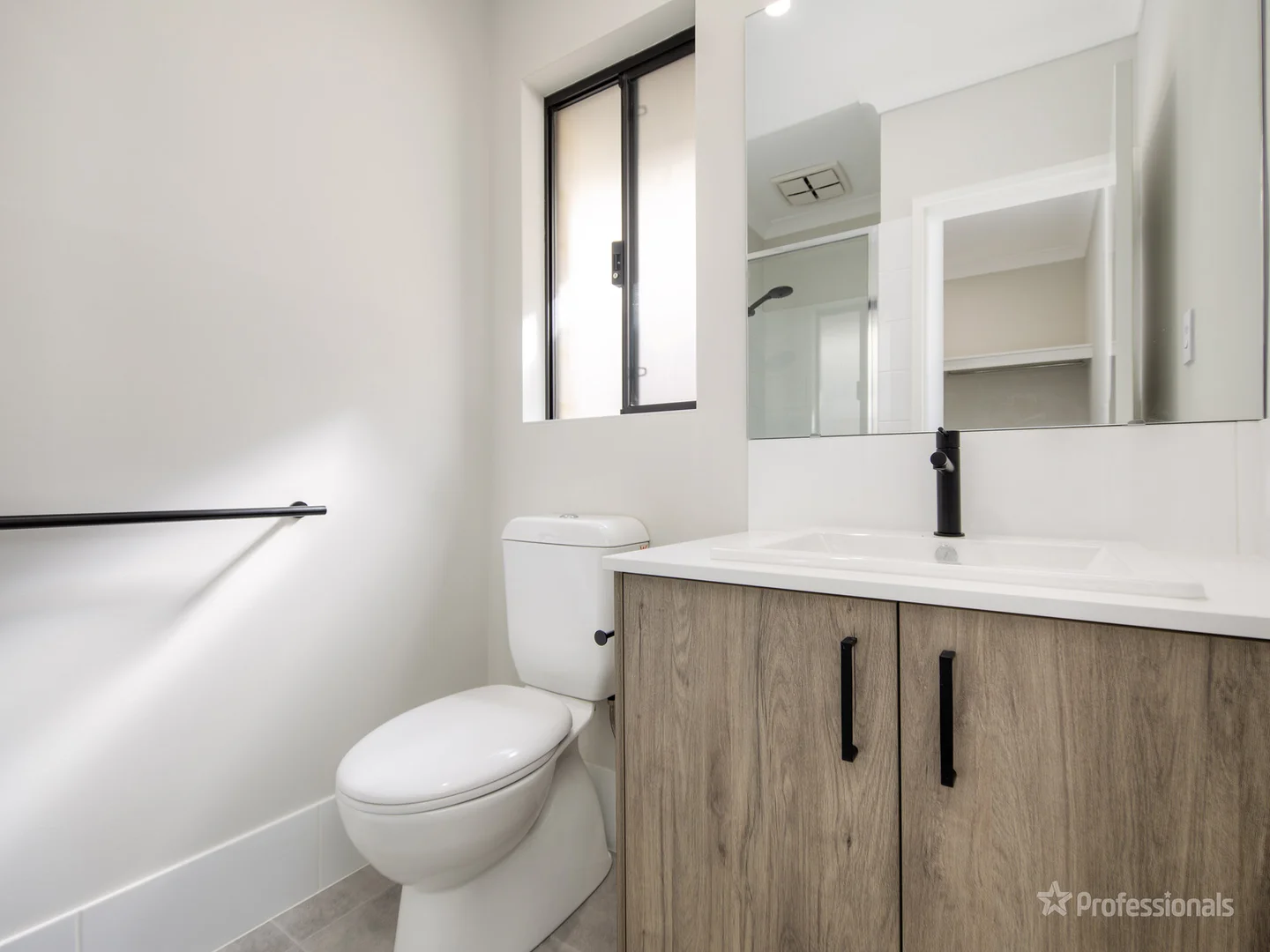 Additional image 6 of 9/58 Benson Loop, Alkimos WA 6038