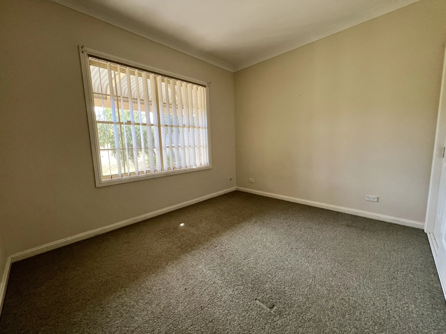 Additional image 6 of 60a Edwards Street, Young NSW 2594