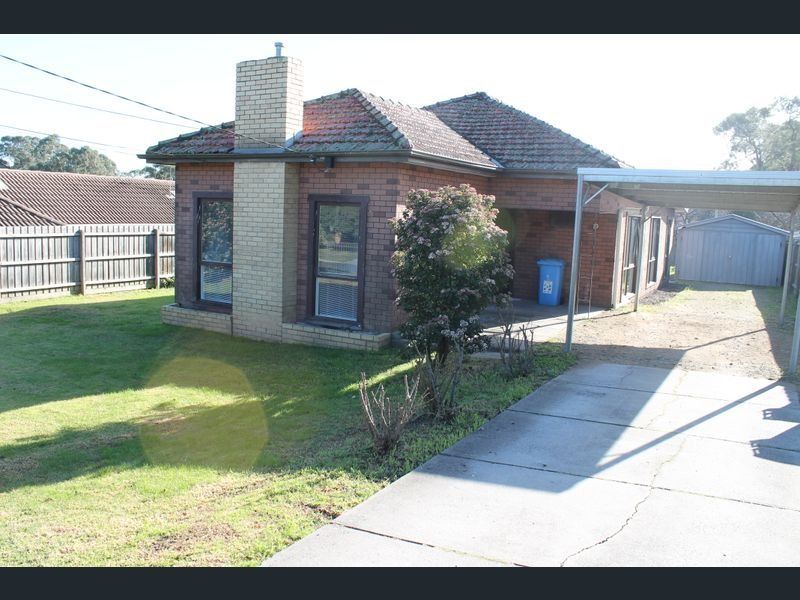 3 bedrooms House in 19 Waygara Street EUMEMMERRING VIC, 3177