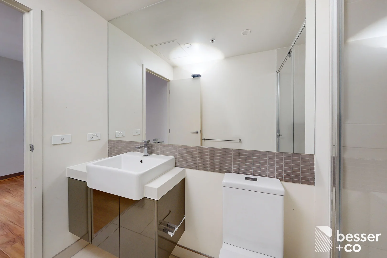 Additional image 15 of 1002/33 Clarke Street, Southbank VIC 3006