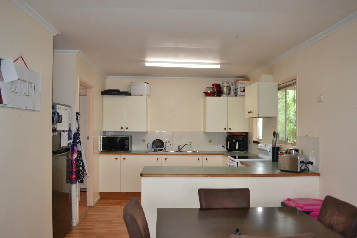 Additional image 4 of 10-12 Elizabeth Street, St George QLD 4487
