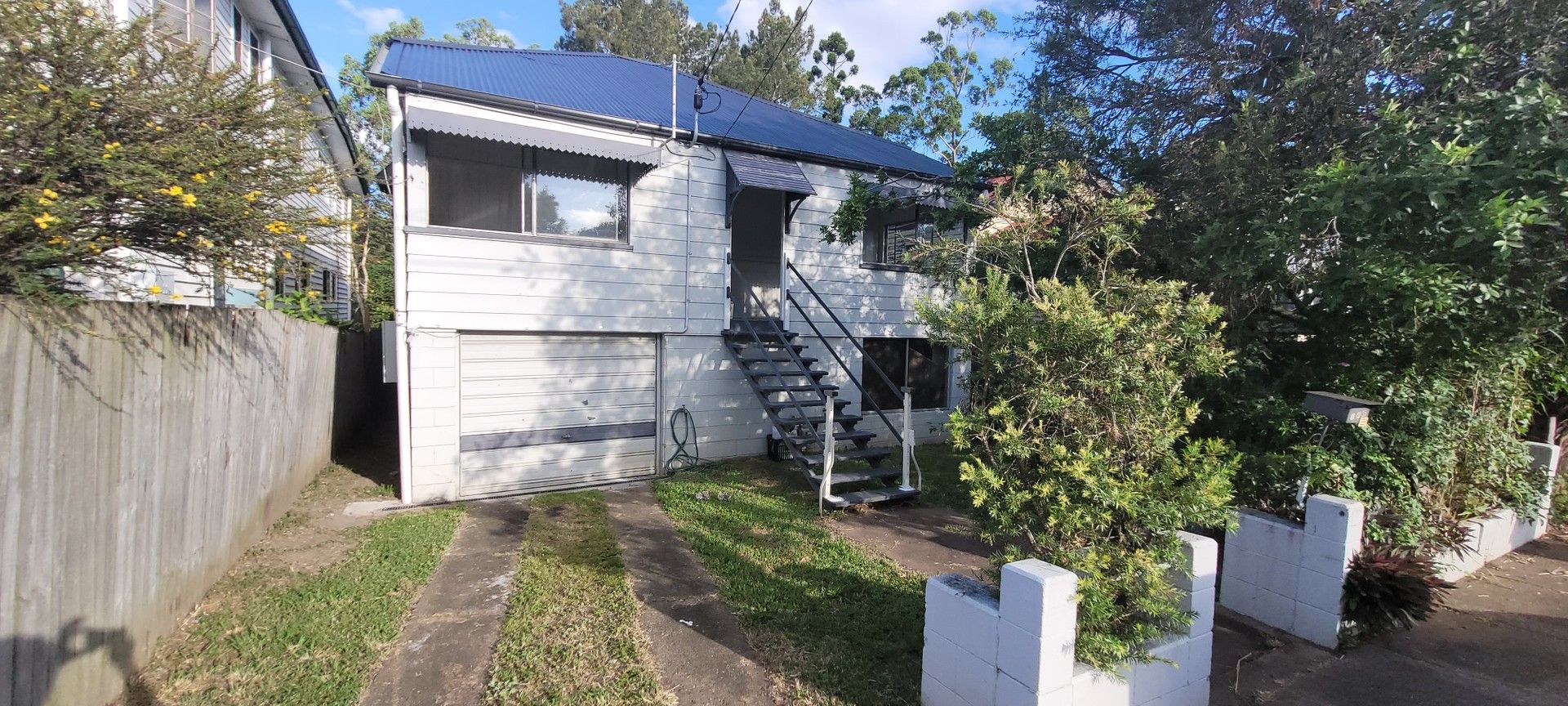 2 bedrooms House in 146 Fairfield Road FAIRFIELD QLD, 4103