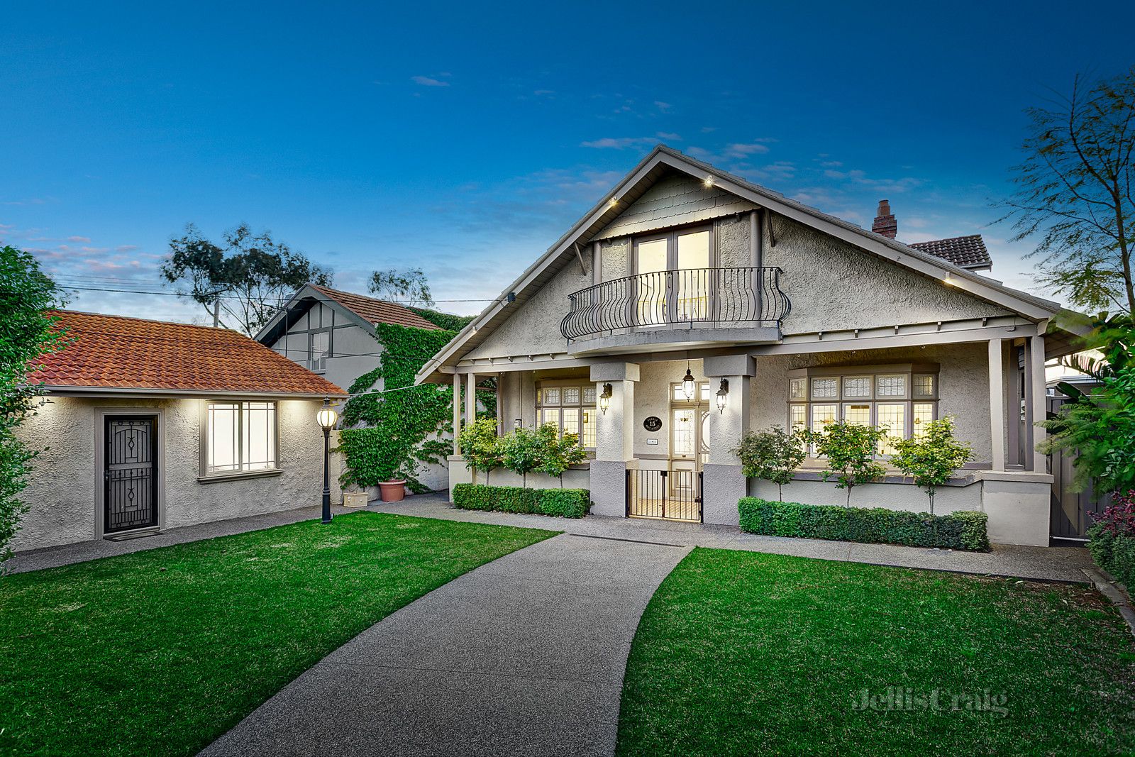 15 Watt Avenue, Oak Park VIC 3046, Image 0