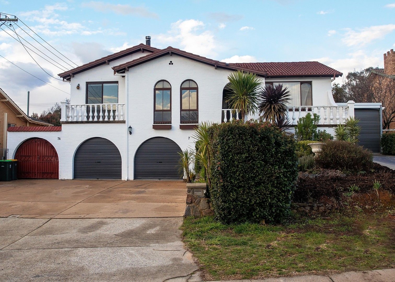 5 bedrooms House in 7 Moor Place EVATT ACT, 2617