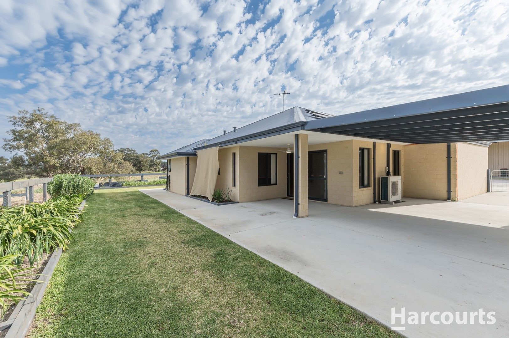 House in 180 Hawkins Road, JANDABUP WA, 6077