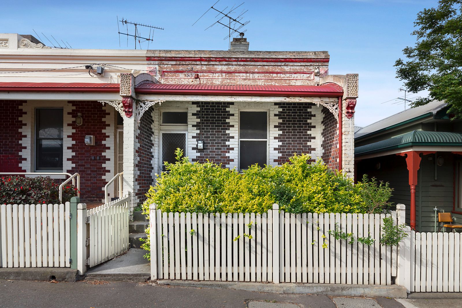 108 Mt Alexander Road, Travancore VIC 3032